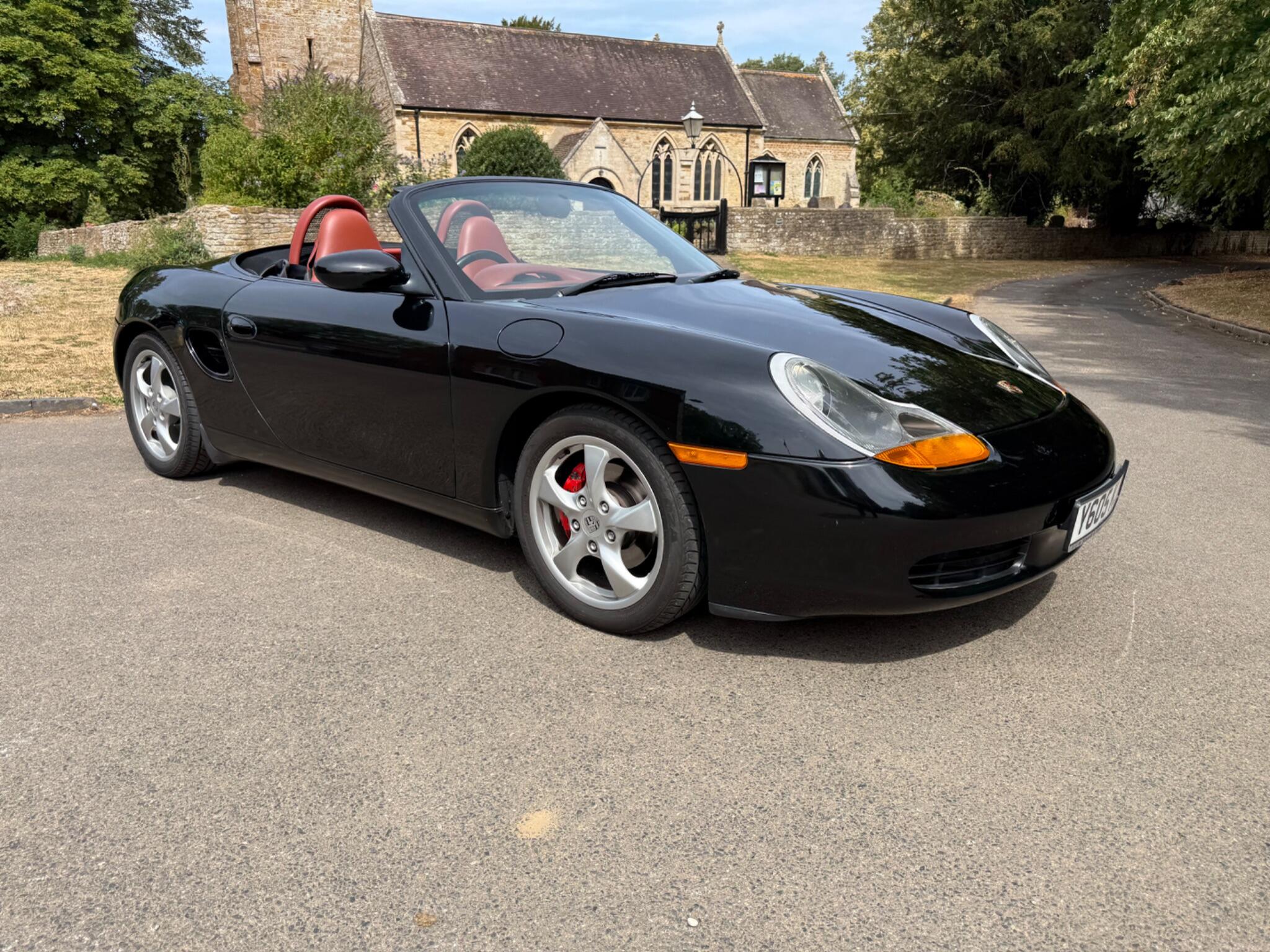 Porsche Boxster 2.7 986 2dr — photo 52 of 86